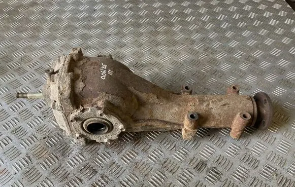 Subaru Outback Rear differential 27011AA541 27011AA542