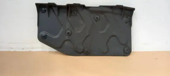 KIA Sportage Engine splash shield/under tray 291302S100