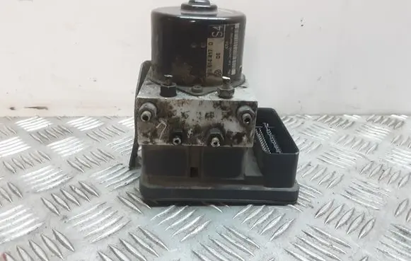 Skoda Octavia Mk1 (1U) ABS Pump 1J0614417D