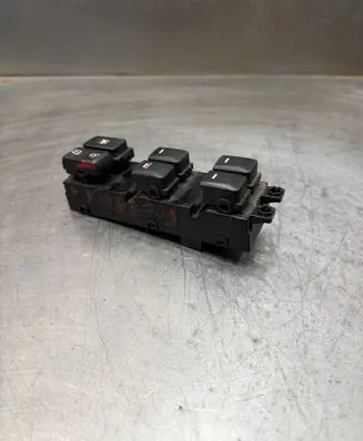 KIA Picanto Electric window control switch 935701Y500 20120928 49749B1000