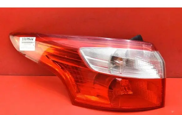 Ford Focus Rear/tail lights BM5113405G