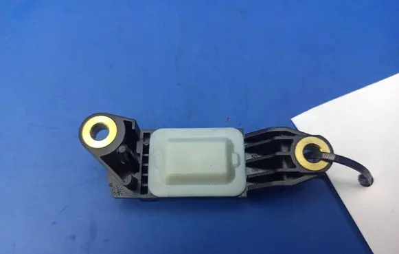 Mercedes-Benz E W211 Airbag deployment crash/impact sensor 203781002 001820912606Q08 0018209126