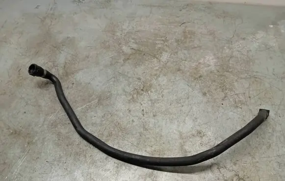 BMW 5 E60 E61 Coolant pipe/hose 