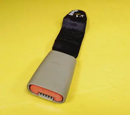 Fiat Marea Middle seatbelt buckle (rear) 10445487