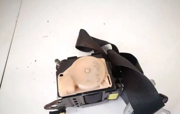 Mitsubishi Lancer Front seatbelt tkab2en263 tk-ab2-en263