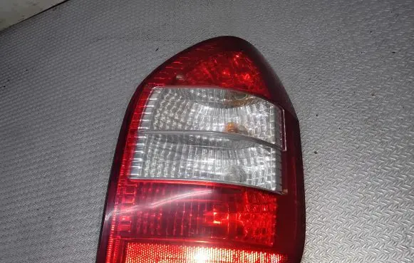 Opel Zafira A Rear/tail lights