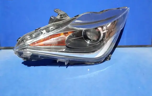 Toyota Aygo AB40 Headlight/headlamp
