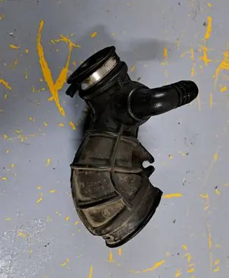 Opel Zafira A Air intake hose/pipe