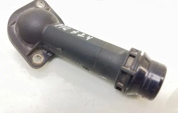 Audi A6 S6 C6 4F Engine coolant pipe/hose 03G121121C 038121121B 038121121L