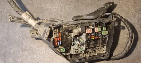 Ford Galaxy Fuse box set 6G9T14A481AA 6G9T14A481BA