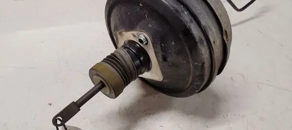 Opel Vectra C Brake booster 13126710 46831404