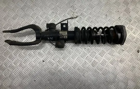 BMW 5 F10 F11 Front shock absorber with coil spring 6796858