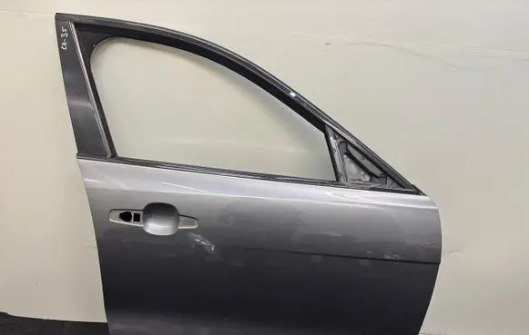 Jaguar F-Pace Front door 4876 071313