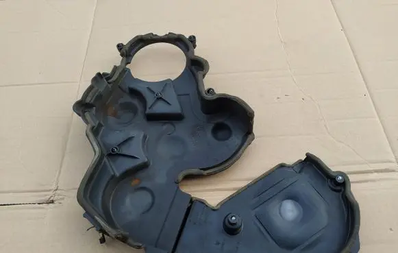 Ford Fiesta Timing belt guard (cover) 9673568180