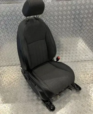 Honda Jazz IV GR Crosstar Front passenger seat DG15168