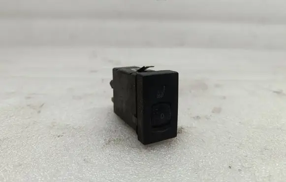 Volkswagen PASSAT B5.5 Seat heating switch 3B0963564C