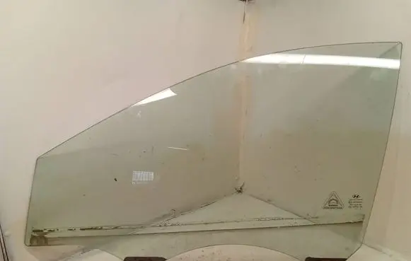 Hyundai ix35 Front door window glass four-door