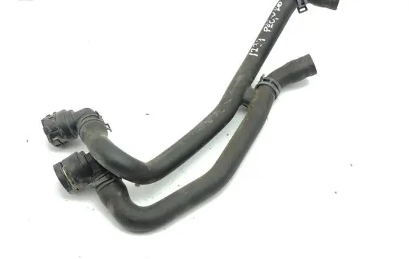 Audi A1 Engine coolant pipe/hose