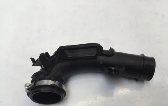 Nissan Juke II F16 Air intake duct part 111393PS