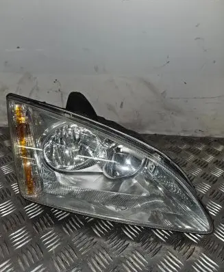 Ford Focus Headlight/headlamp 4M5113K060AA VP4M5X13K060A