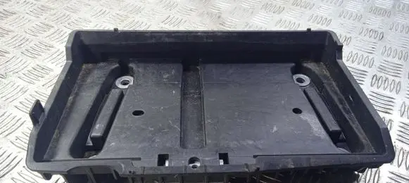 Mercedes-Benz C AMG W205 Battery tray A2056201502