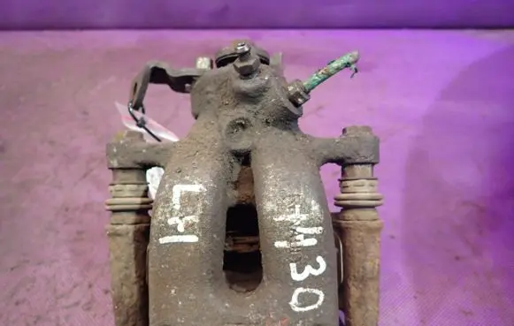 Renault Modus Rear brake caliper