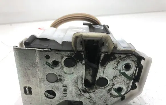 Front door lock