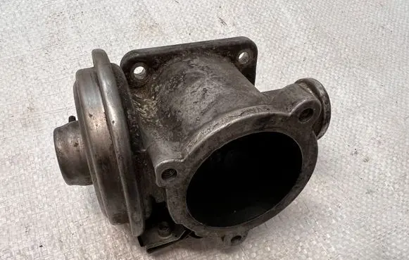 BMW 5 E60 E61 EGR valve 7791480