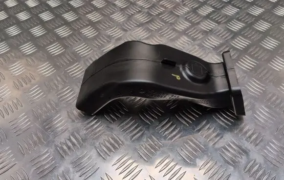 Skoda Octavia Mk4 Cabin air duct channel 5E3857946 5E3857946A