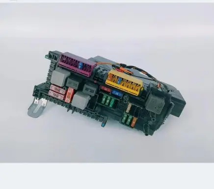 Mercedes-Benz E W212 Fuse module 5DK009620-88