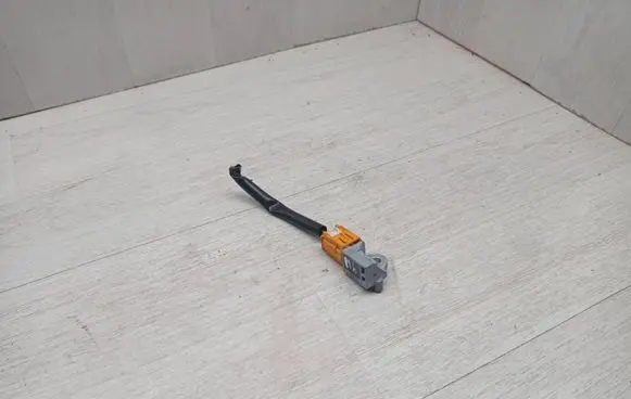 Mazda 6 Airbag deployment crash/impact sensor GDK457KC0 K0273111010