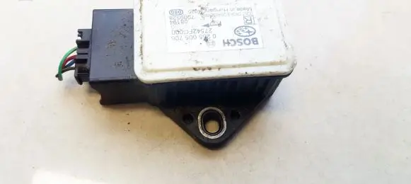 Subaru Forester SH ESP acceleration yaw rate sensor 0265005706 27542FG000