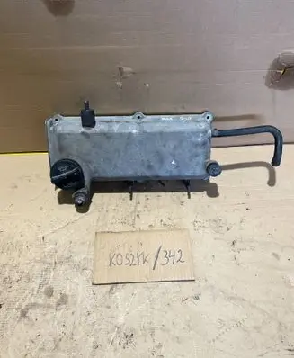 Hyundai i10 Rocker cam cover
