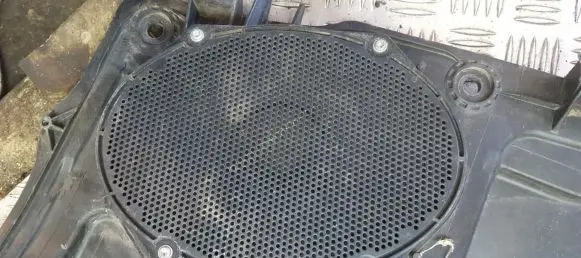 Ford Fusion Front door speaker