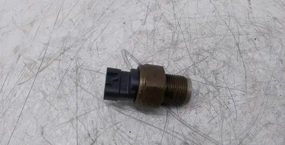Fuel pressure sensor