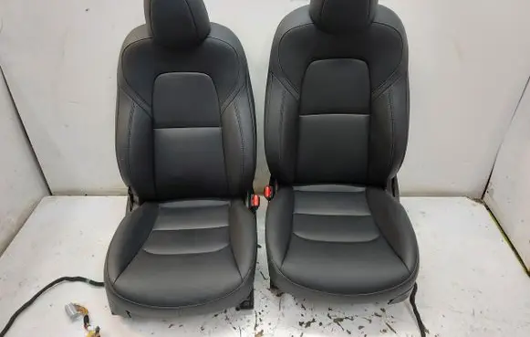 Tesla Model Y Second row seats TESYFOT802355