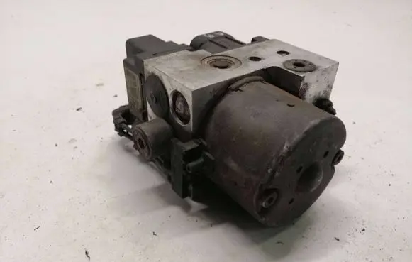 Audi A4 S4 B5 8D ABS Pump 8E0614111AB 0265216559