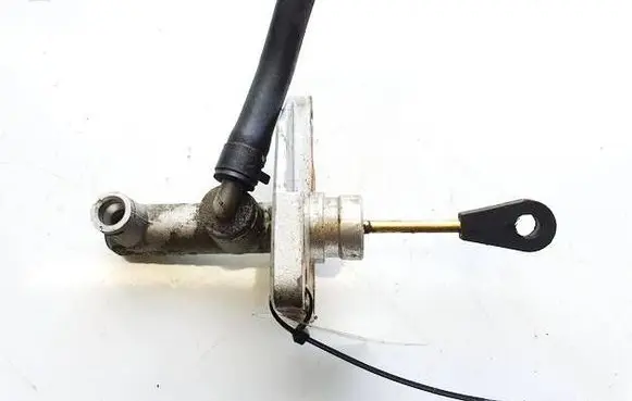KIA Sportage Clutch master cylinder