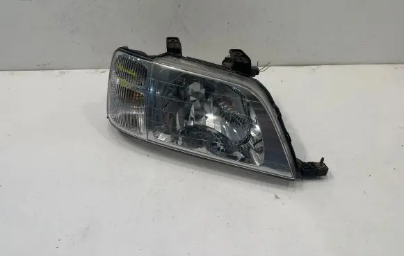 Honda CR-V Headlight/headlamp