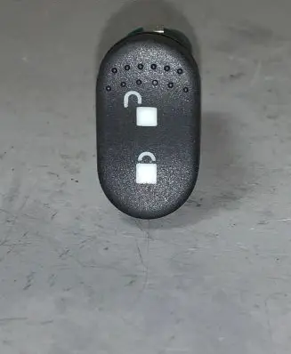 Ford Focus Central locking switch button 03162902 98AG