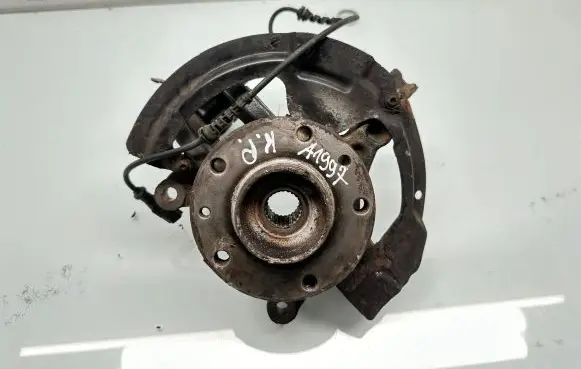 Renault Megane IV Front wheel hub 4999