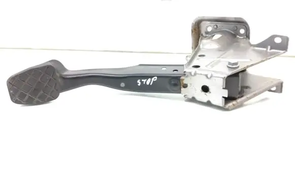 Volkswagen PASSAT B7 Brake pedal 1K1721117H
