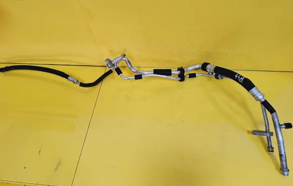 Audi A4 S4 B6 8E 8H Air conditioning (A/C) pipe/hose 8E1260712Q