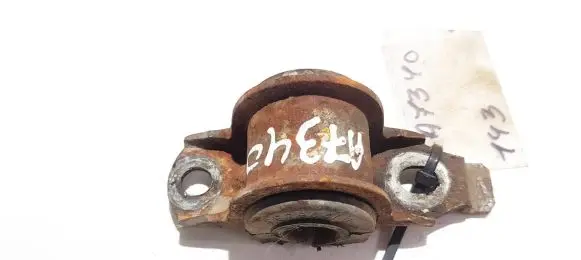 Renault Vel Satis Sway bar bush bracket, front 
