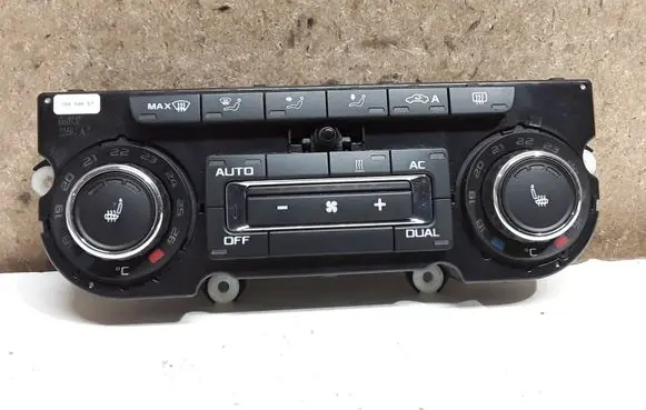 Skoda Octavia Mk2 (1Z) Climate control unit 3T0907044CA