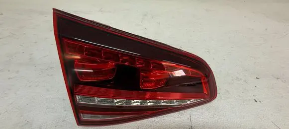 Volkswagen Golf VII Tailgate rear/tail lights 5G0945307F