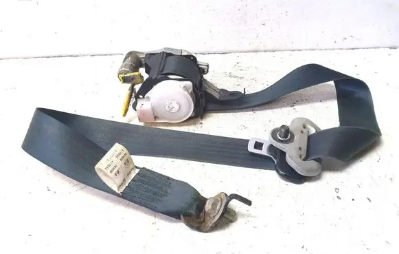 Mazda 5 Front seatbelt 0434086