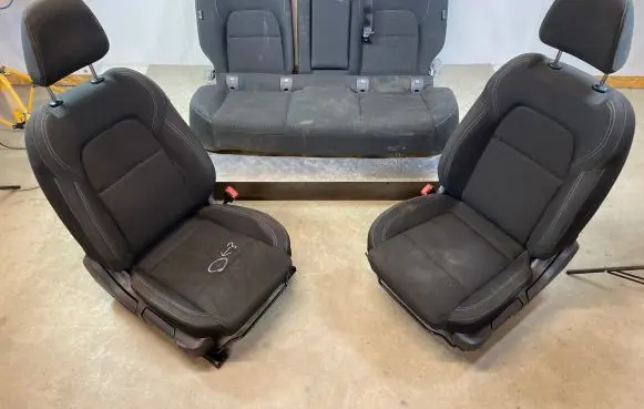 Nissan Qashqai J12 Seat set 