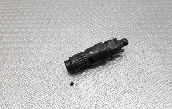 BMW 5 E39 Fuel injector KCA21S71