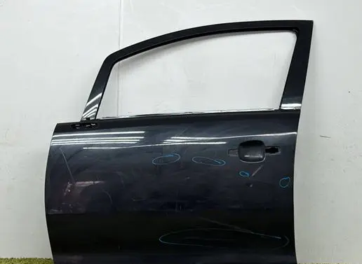 Chevrolet Corsa Front door